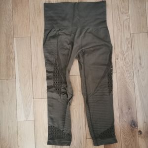 Gymshark green seamless 7/8 pant